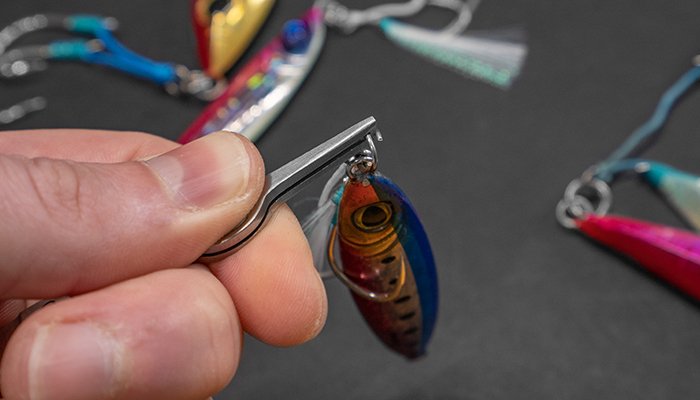 BKK Micro Split Ring Tweezer